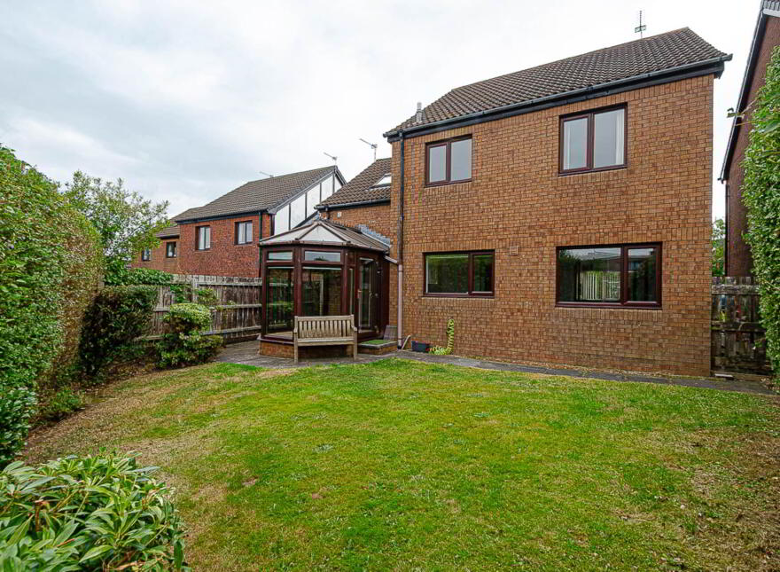 22 Glenview Heights, Castlereagh, Belfast, BT5 7NE