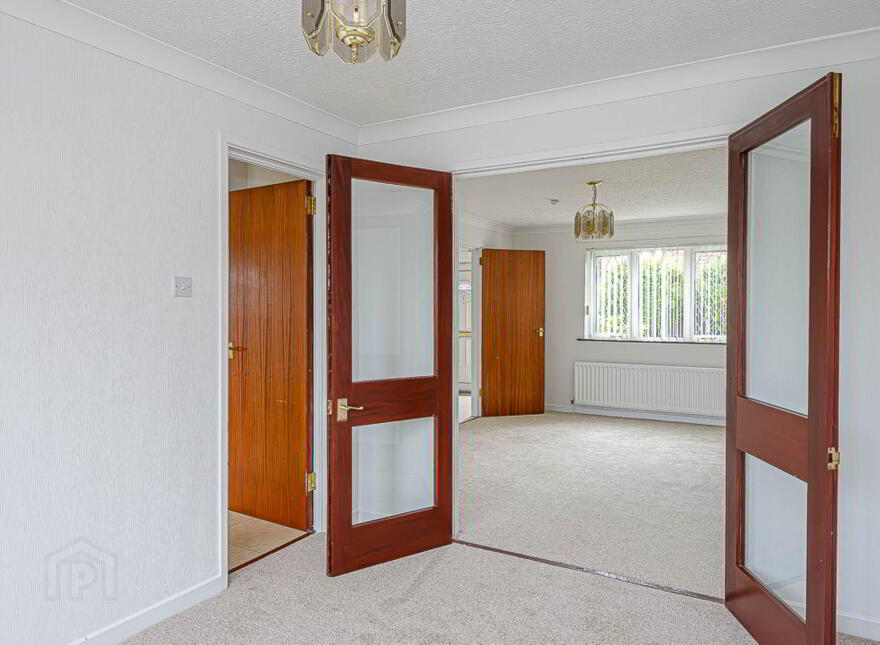 22 Glenview Heights, Castlereagh, Belfast, BT5 7NE