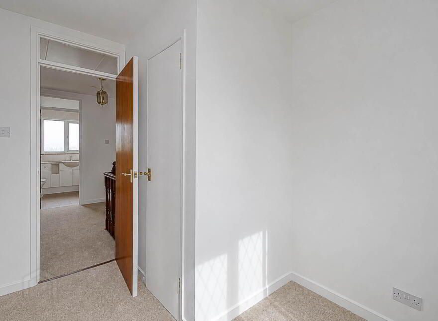 22 Glenview Heights, Castlereagh, Belfast, BT5 7NE