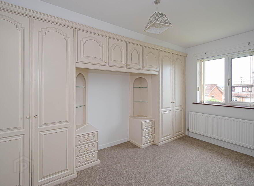 22 Glenview Heights, Castlereagh, Belfast, BT5 7NE