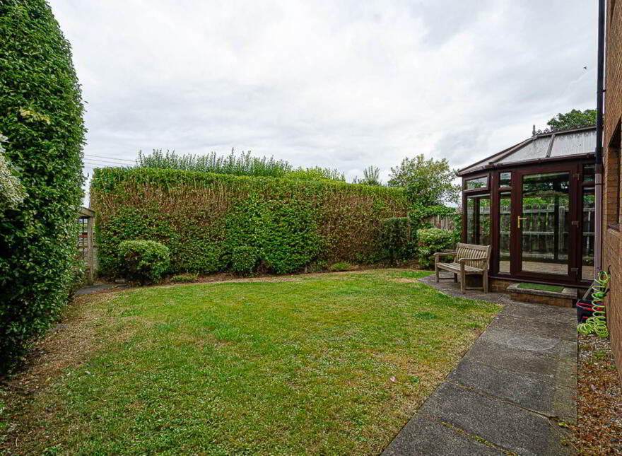 22 Glenview Heights, Castlereagh, Belfast, BT5 7NE