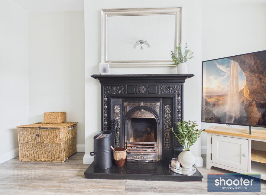 34 Carrickdesland, Burren, Newry, BT34 3WJ