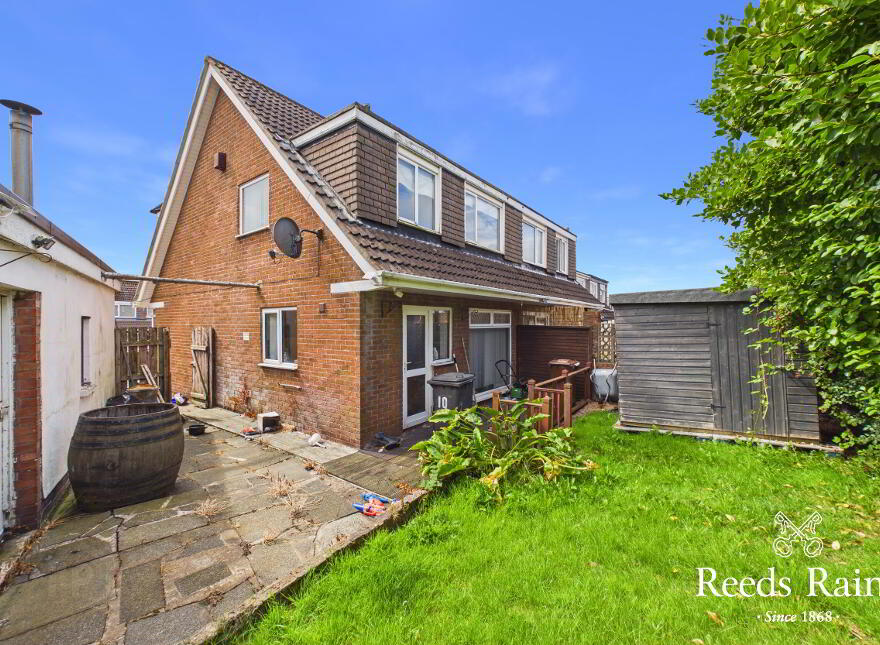 10 De Lacy Avenue, Carrickfergus, BT38 7JU
