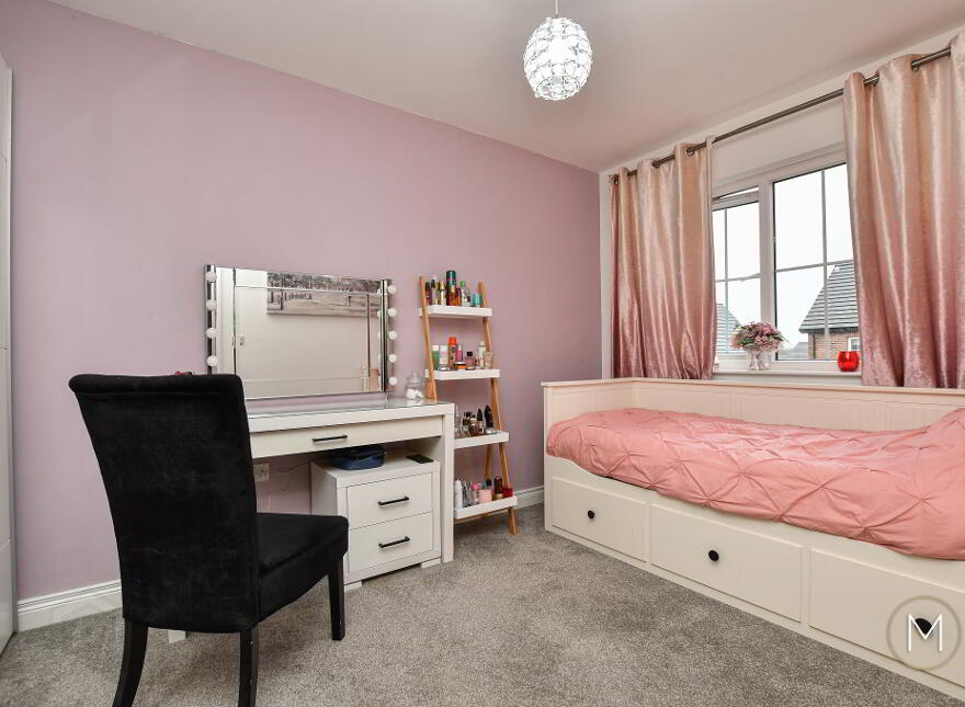 8 Ballyveigh Drive, Antrim, BT41 2FJ