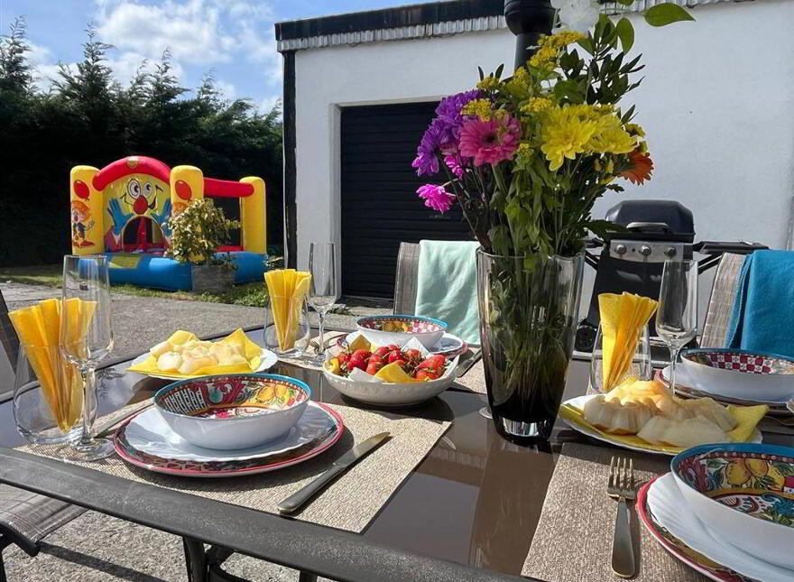 Ashburton Grove, Boher Buí Road, Ballaghaderreen, F45PX88