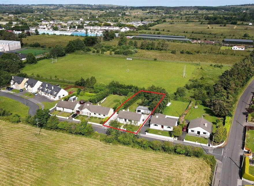 Ashburton Grove, Boher Buí Road, Ballaghaderreen, F45PX88
