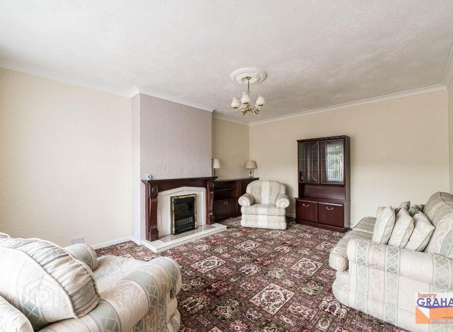 6 Wyncroft Gardens, Lisburn, BT28 2AU