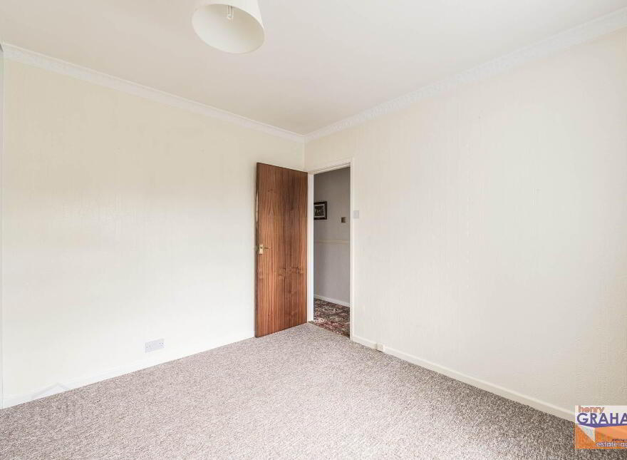 6 Wyncroft Gardens, Lisburn, BT28 2AU