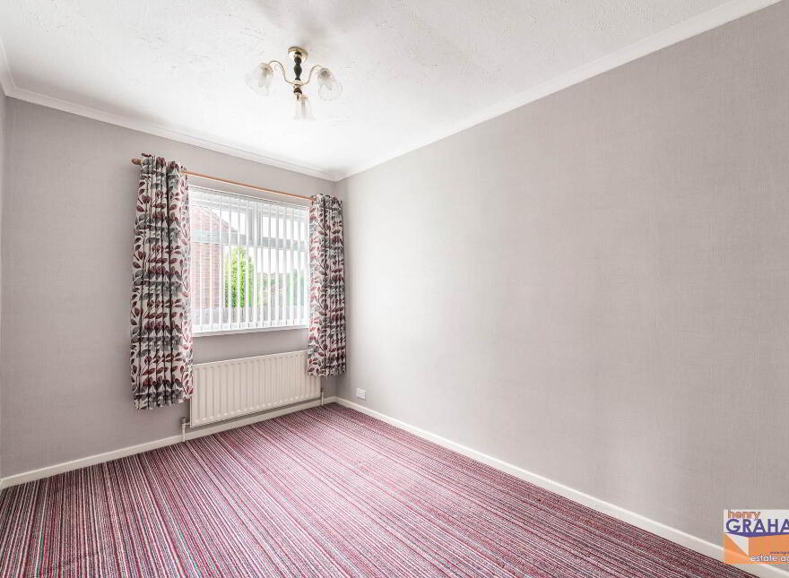 6 Wyncroft Gardens, Lisburn, BT28 2AU