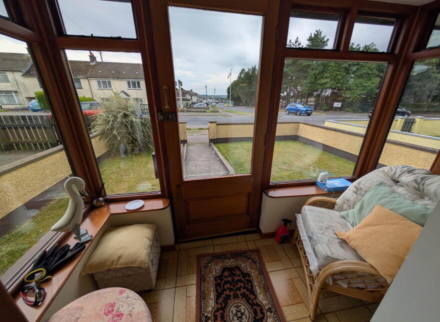 43 Killyglen Road, Larne, BT40 2HT