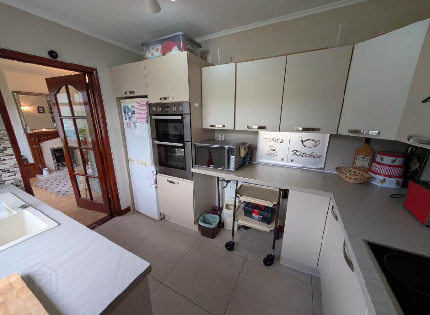 43 Killyglen Road, Larne, BT40 2HT