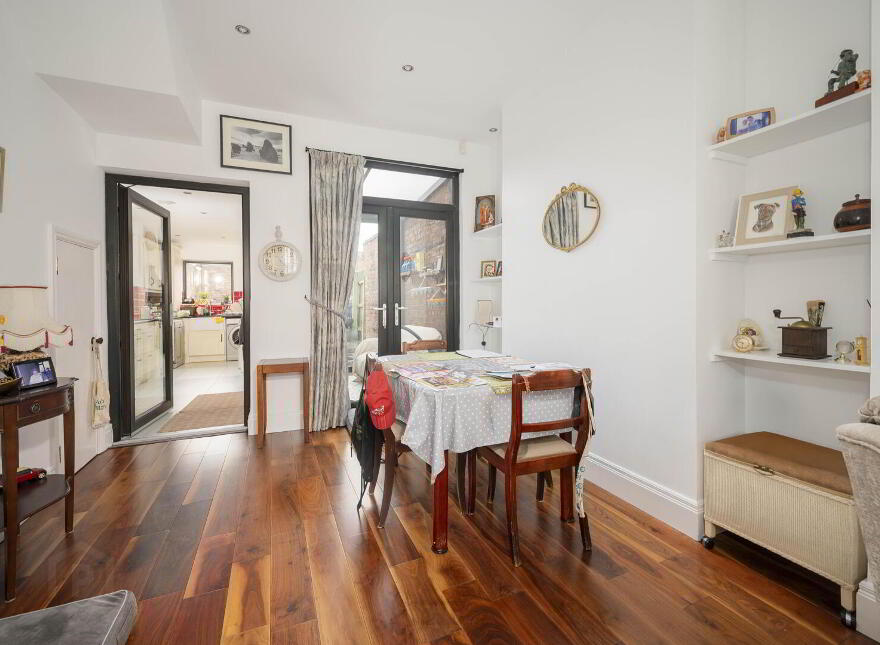 9 Oakland Avenue, Belfast, BT4 3BW