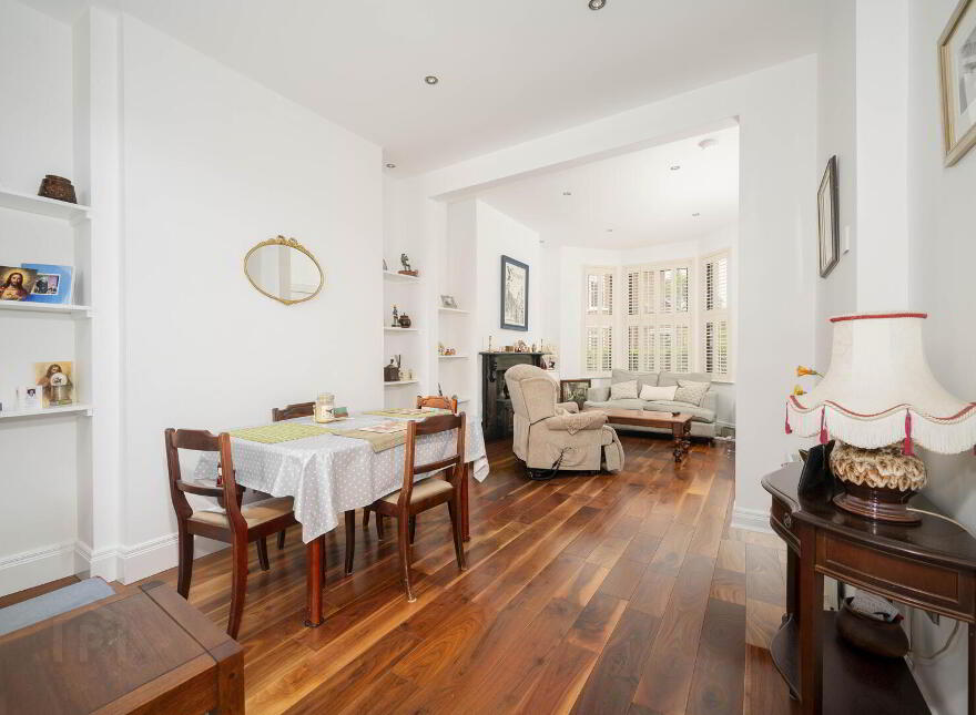 9 Oakland Avenue, Belfast, BT4 3BW