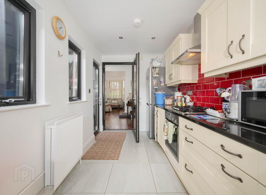 9 Oakland Avenue, Belfast, BT4 3BW