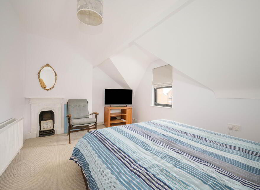 9 Oakland Avenue, Belfast, BT4 3BW