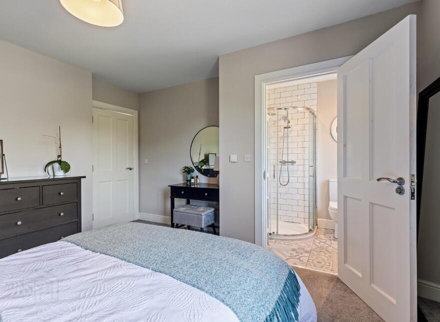 15 Pirrie Walk, Comber, Newtownards, BT23 5ZR