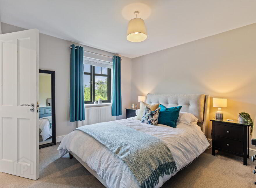 15 Pirrie Walk, Comber, Newtownards, BT23 5ZR