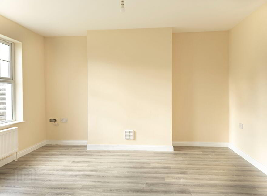 4 Elmwood Green, Castlederg, BT81 7GY