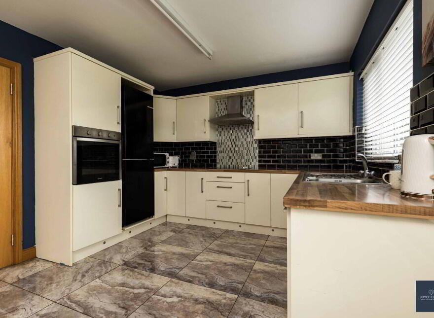 8d Moneyslane Road, Castlewellan, BT31 9PT