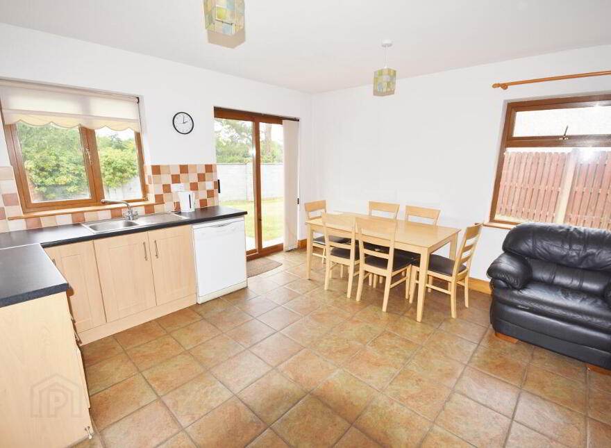 16 Beech Grove, Listowel, V31CR94