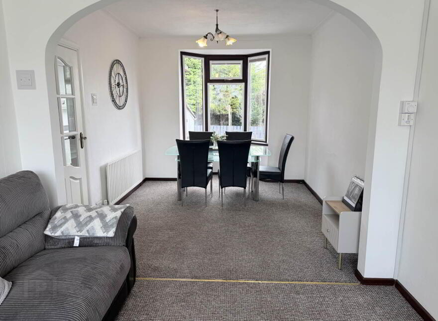 386 Castlereagh Road, Belfast, BT5 6AE