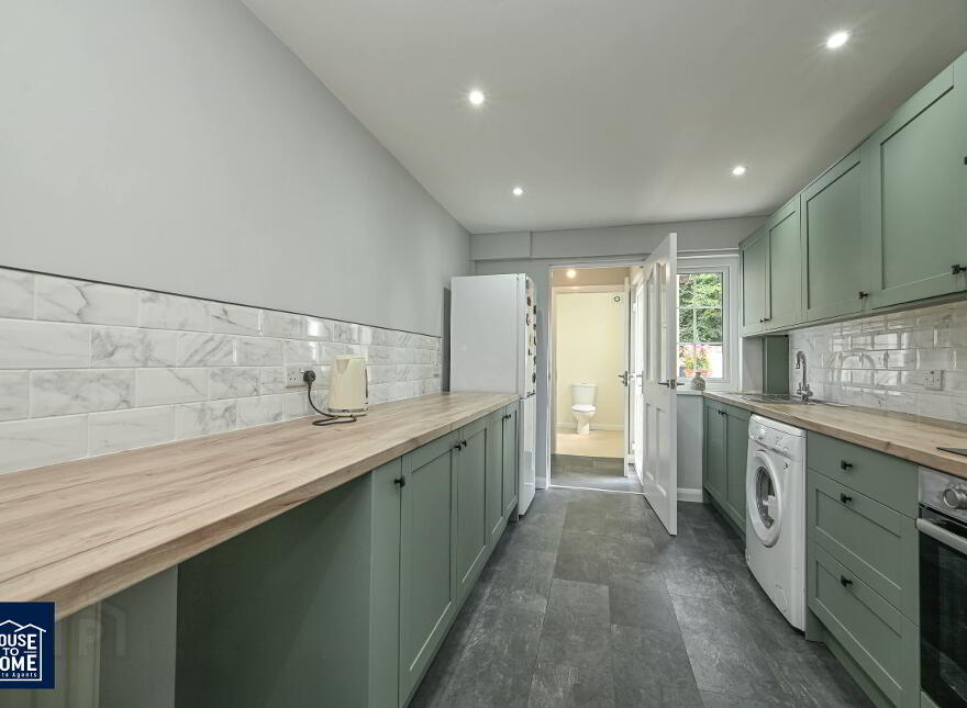 17 Carlisle Road, Belfast, BT15 2PT