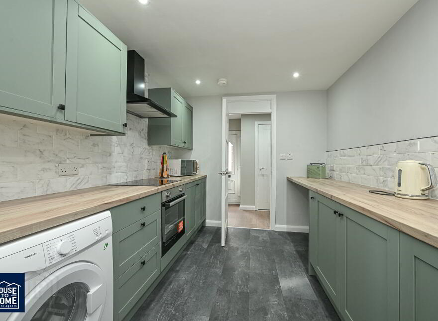 17 Carlisle Road, Belfast, BT15 2PT