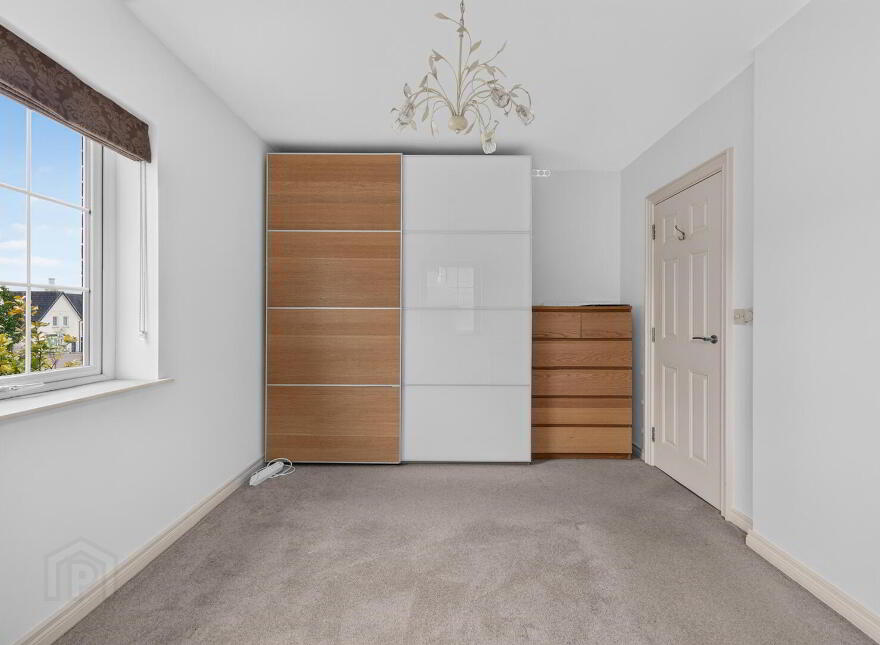 50 Millmount Village Crescent, Dundonald, Belfast, BT16 1YT