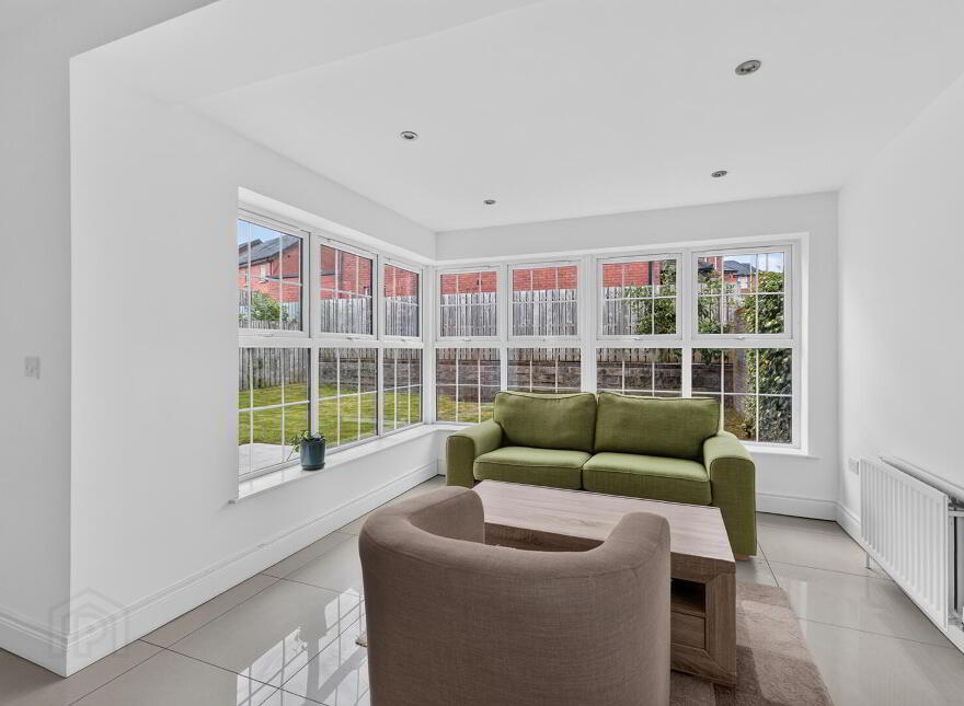 50 Millmount Village Crescent, Dundonald, Belfast, BT16 1YT
