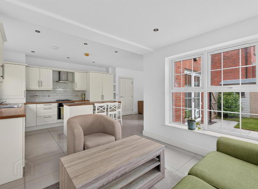 50 Millmount Village Crescent, Dundonald, Belfast, BT16 1YT