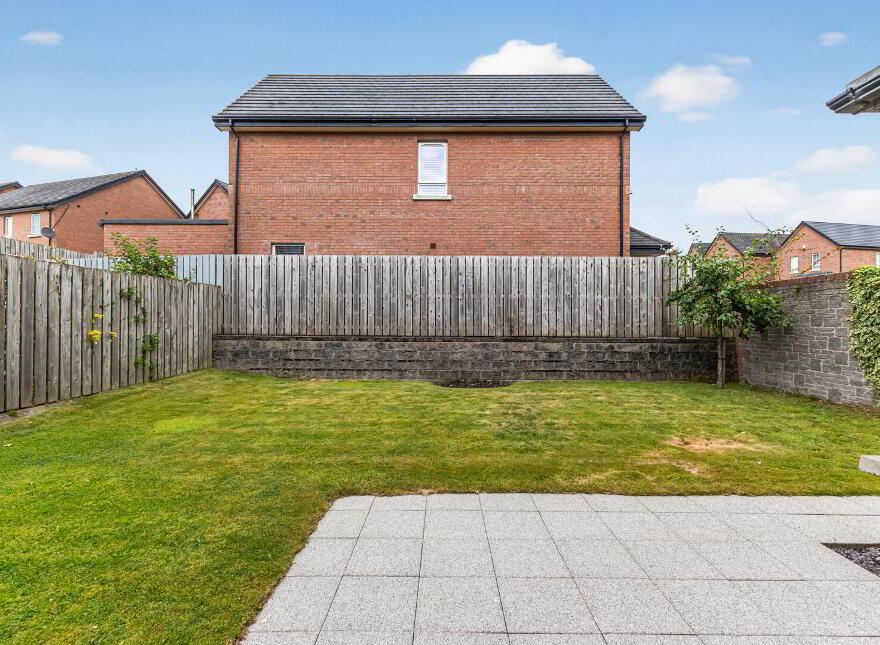 50 Millmount Village Crescent, Dundonald, Belfast, BT16 1YT