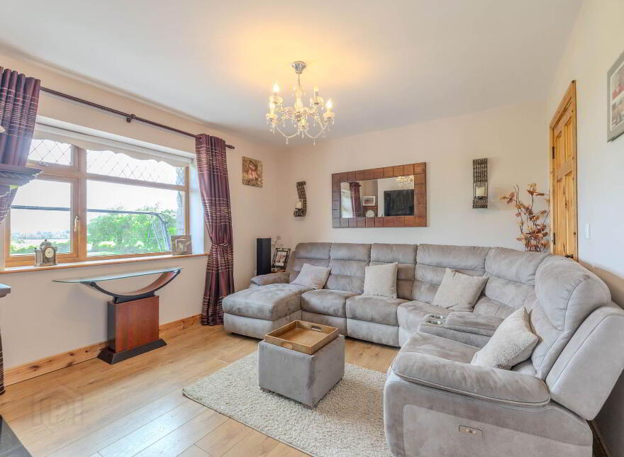 Crossrah, Mountnugent, A82W5R2
