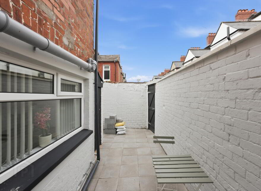 50 Greenville Road, Belfast, BT5 5EP