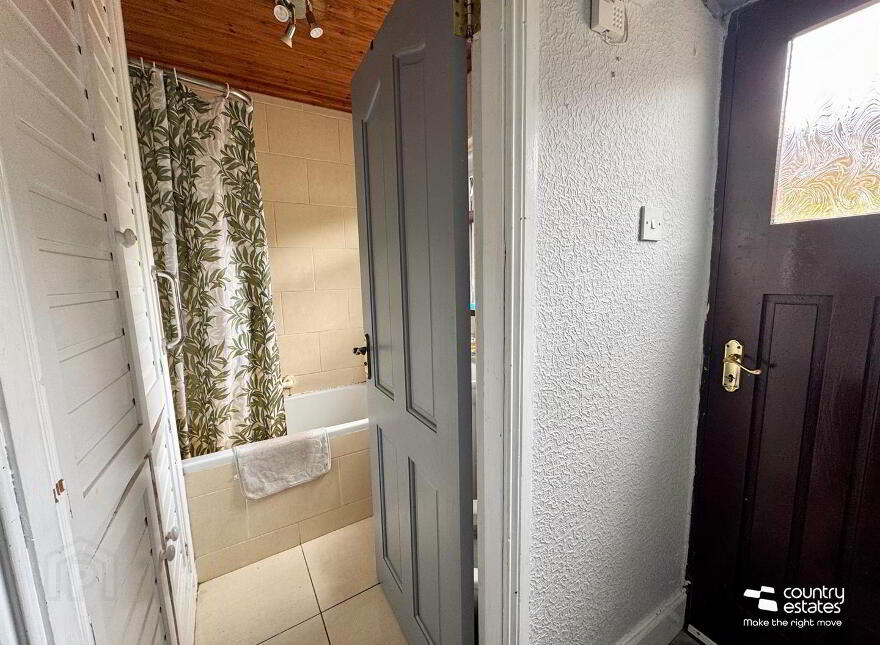 38 Templeton Park, Templepatrick, Ballyclare, BT39 0AU