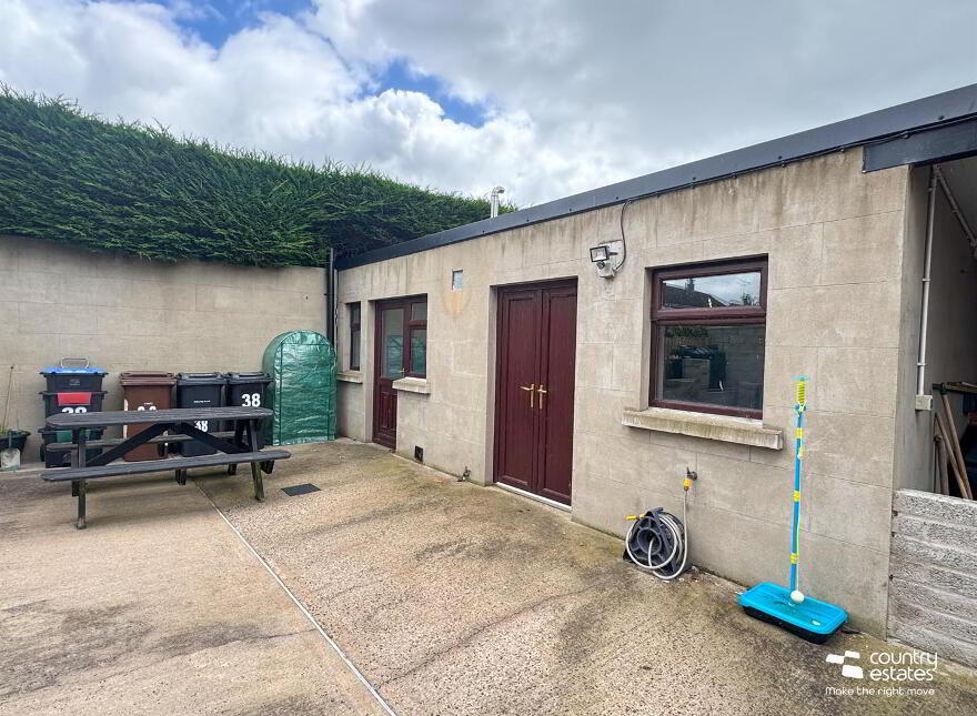 38 Templeton Park, Templepatrick, Ballyclare, BT39 0AU