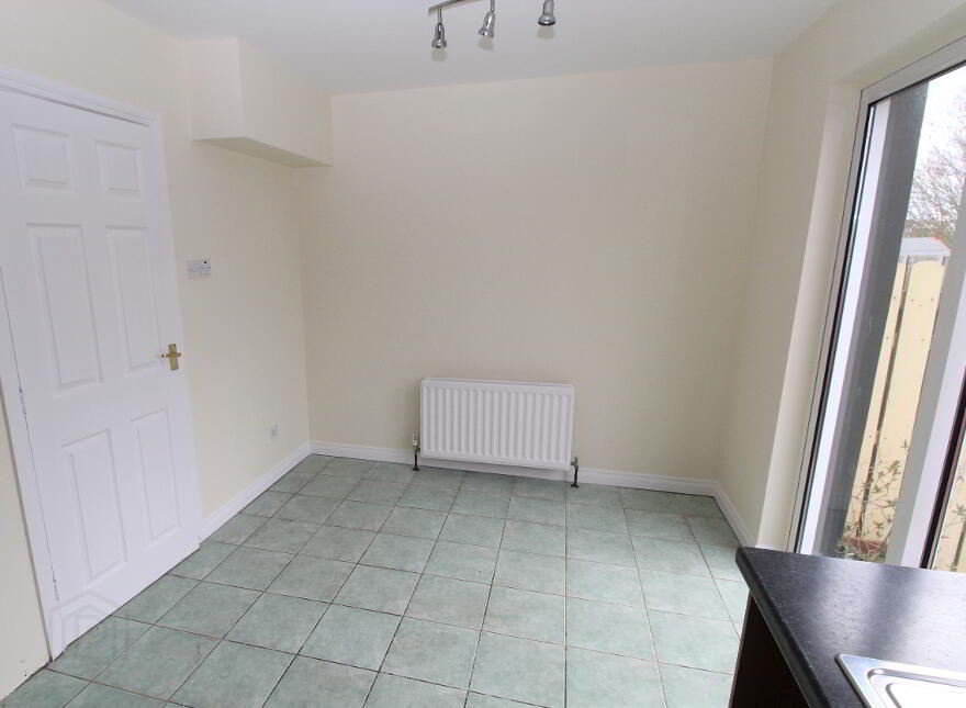 17 Strone Park, Dundonald, BT16 1UW