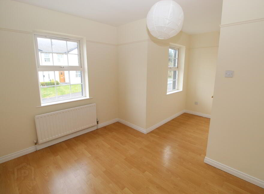 17 Strone Park, Dundonald, BT16 1UW