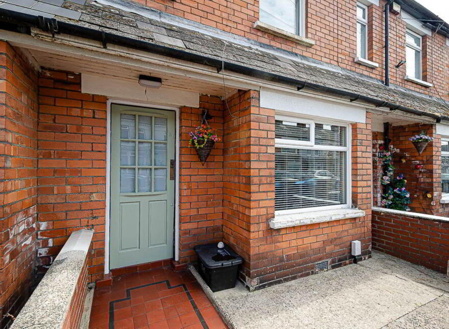 50 Rosebery Road, Ravenhill, Belfast, BT6 8JE