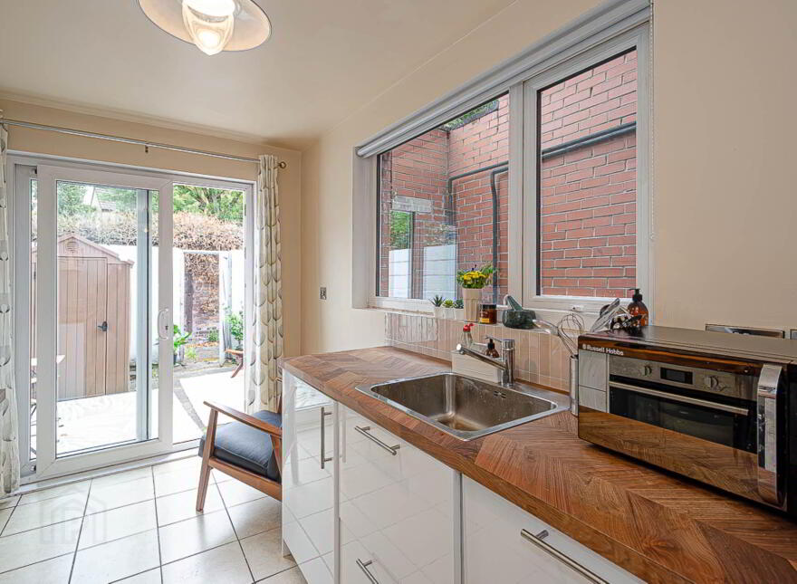 50 Rosebery Road, Ravenhill, Belfast, BT6 8JE