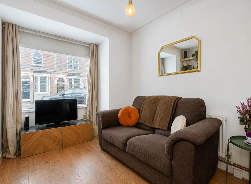 50 Rosebery Road, Ravenhill, Belfast, BT6 8JE