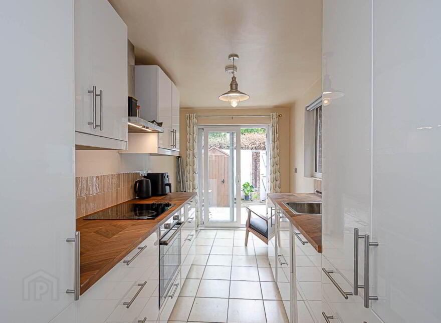50 Rosebery Road, Ravenhill, Belfast, BT6 8JE