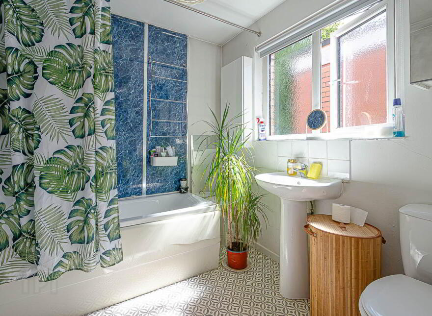 50 Rosebery Road, Ravenhill, Belfast, BT6 8JE