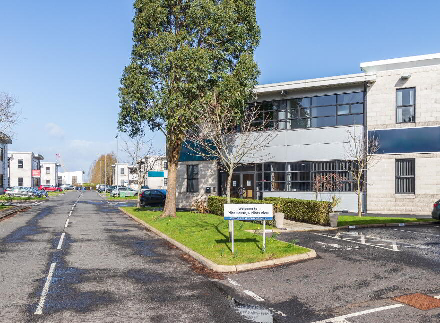 6 B Pilots View, Heron Road, Belfast, BT3 9LE