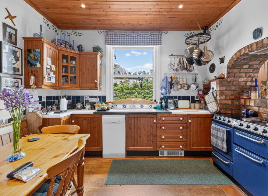 38 North Circular Road, Lisburn, BT28 3AH