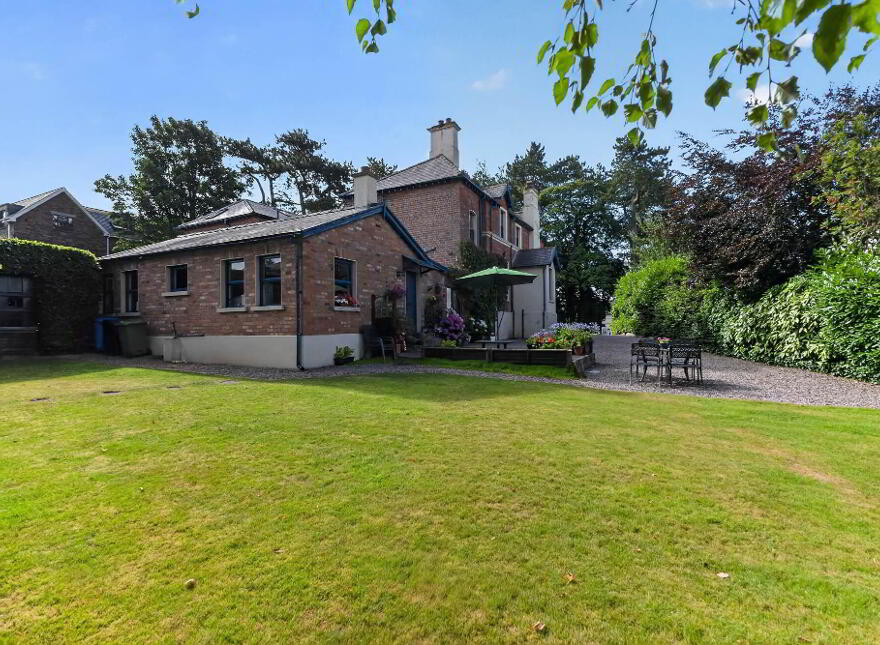 38 North Circular Road, Lisburn, BT28 3AH