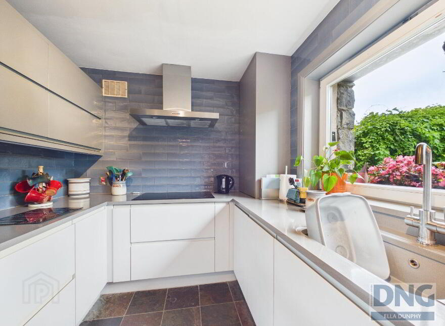 1 Friars Hill Mews, Waterford Road, Thomastown, R95WR24