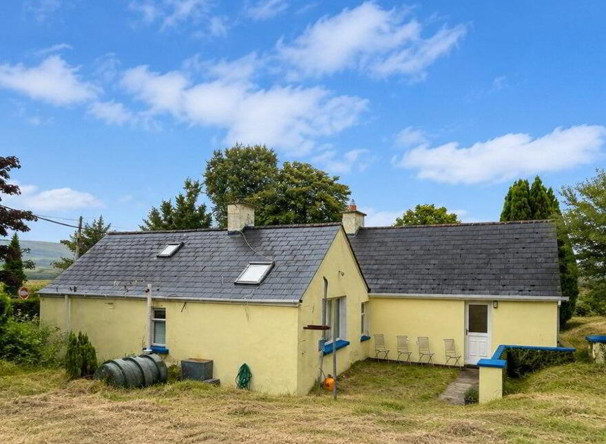 Lough Bo Crossroads, Riverstown, F52XF79