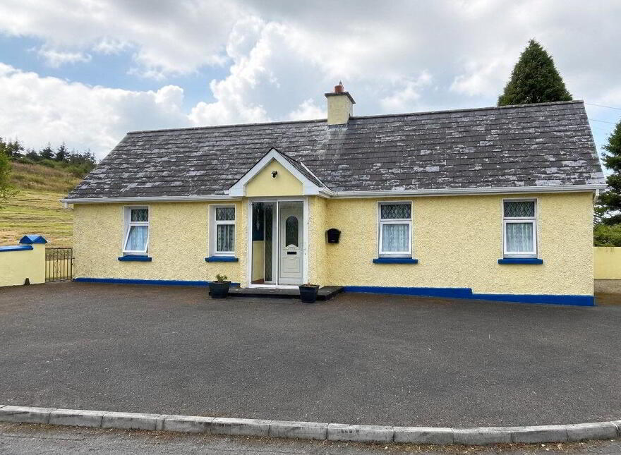 Lough Bo Crossroads, Riverstown, F52XF79