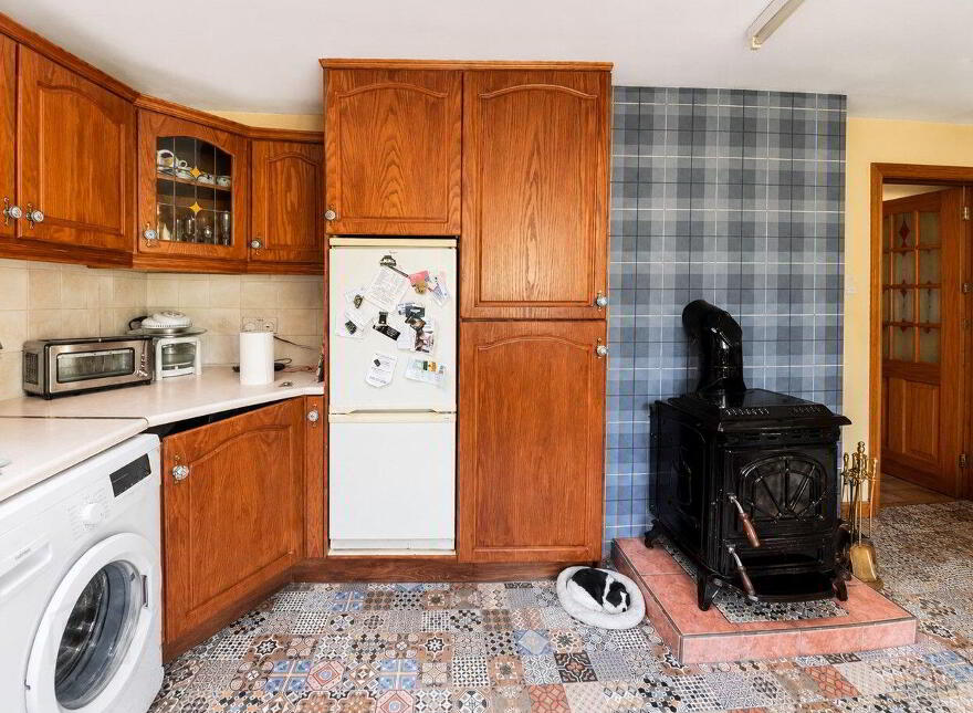 Lough Bo Crossroads, Riverstown, F52XF79