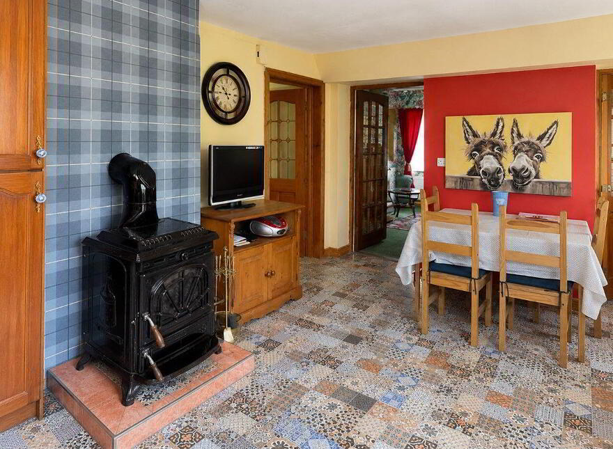 Lough Bo Crossroads, Riverstown, F52XF79